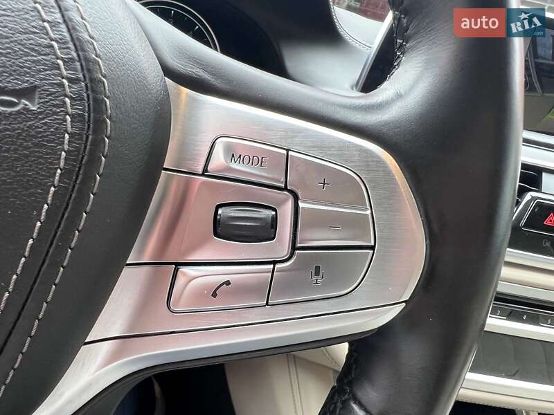 Седан BMW 7 Series 2017 в Львові фото 23 Седан BMW 7 Series 2017 в Львові