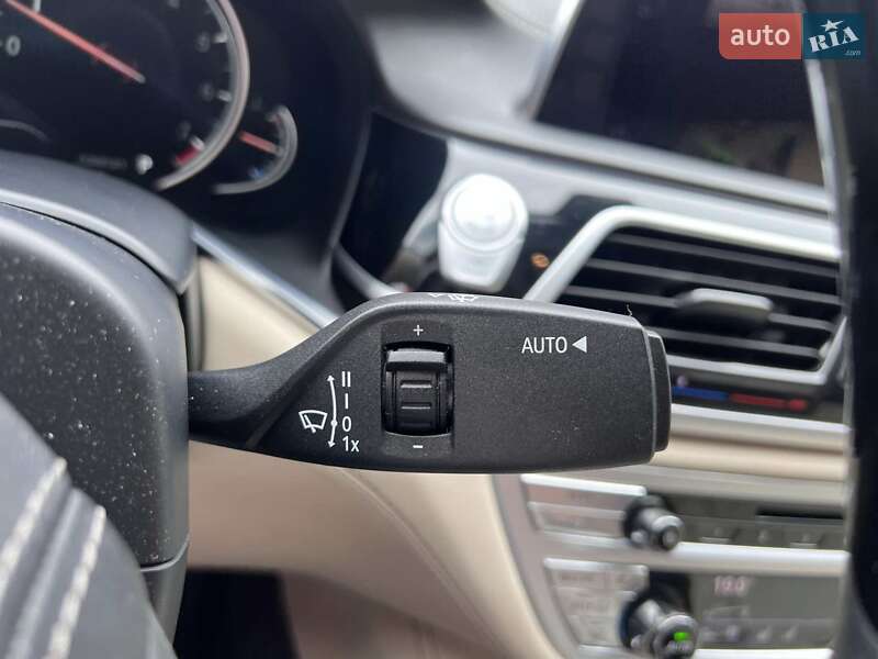 Седан BMW 7 Series 2017 в Львові фото 25 Седан BMW 7 Series 2017 в Львові