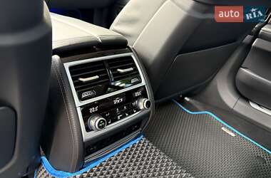 Седан BMW 7 Series 2018 в 