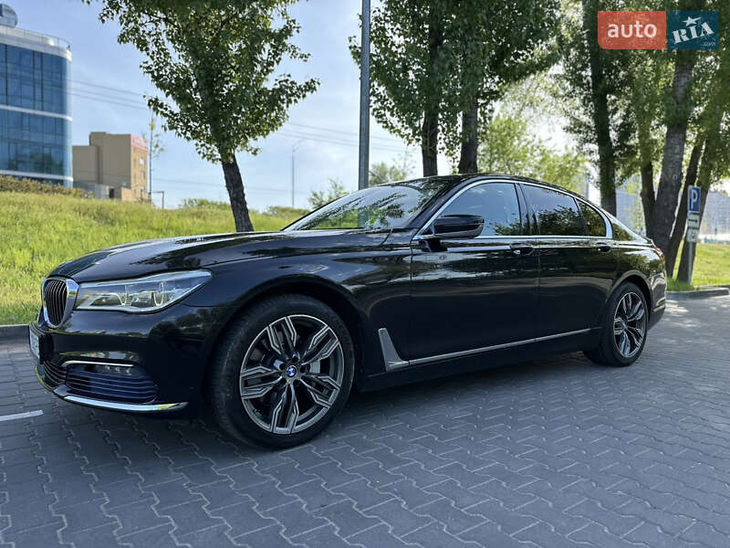 Седан BMW 7 Series 2016 в Києві