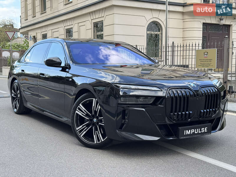 Седан BMW 7 Series 2023 в Києві