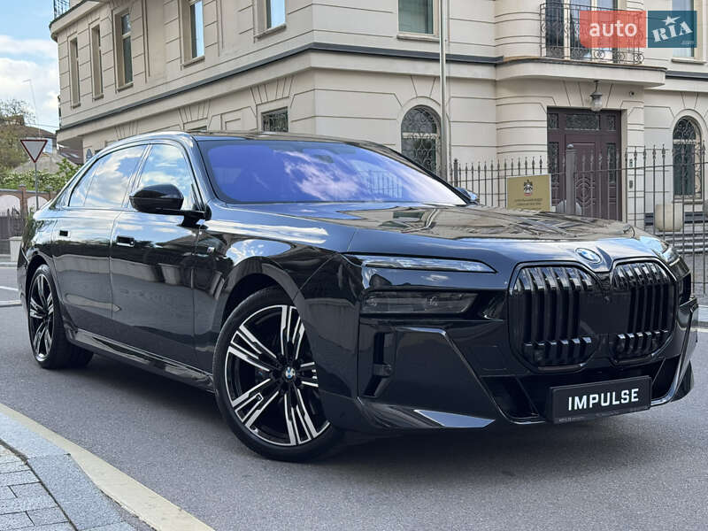 Седан BMW 7 Series 2023 в Києві