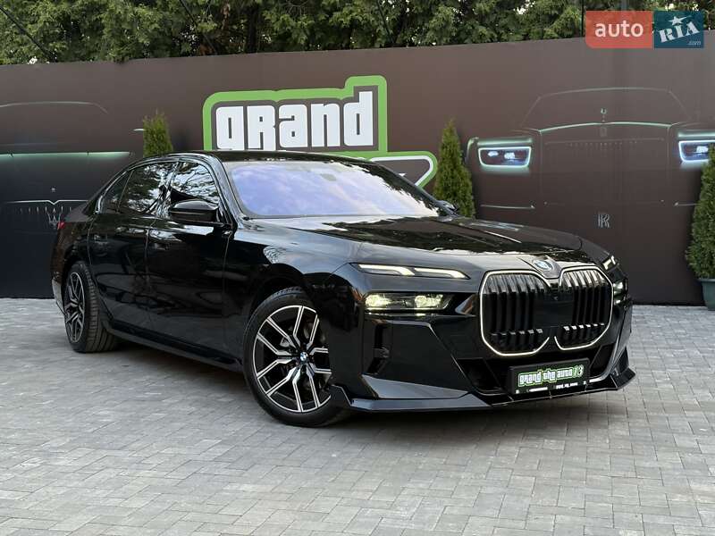 Седан BMW 7 Series 2024 в Киеве