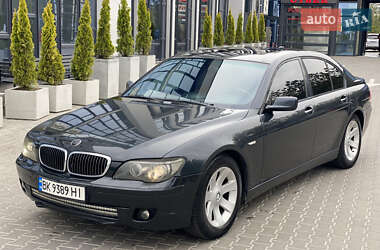 Седан BMW 7 Series 2005 в Ровно