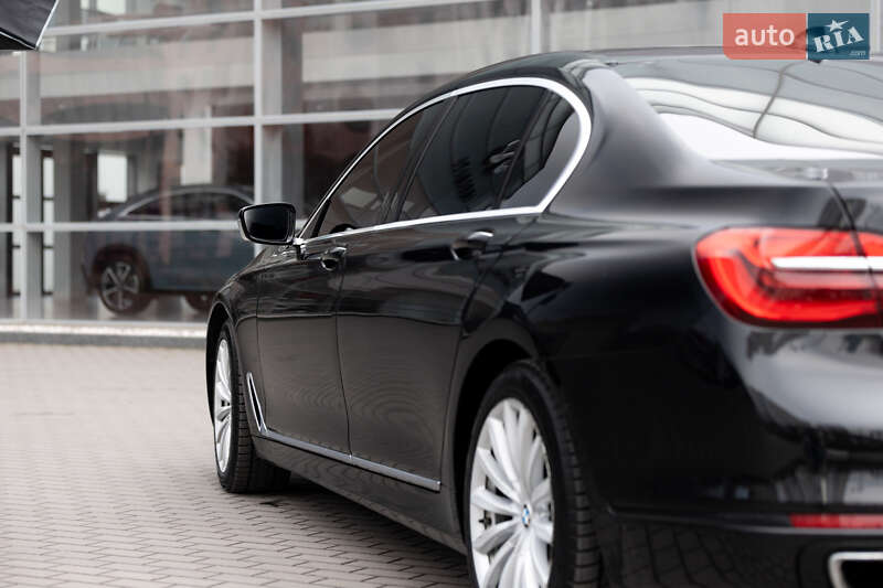 Седан BMW 7 Series 2018 в Вінниці