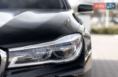 Седан BMW 7 Series 2018 в 