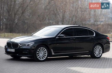 Седан BMW 7 Series 2018 в 