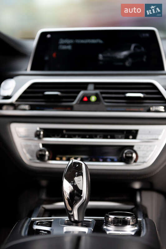 Седан BMW 7 Series 2018 в Вінниці