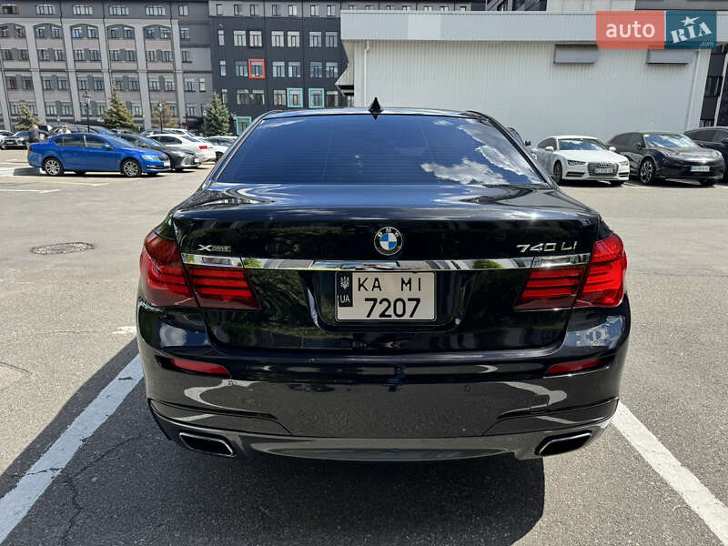 Седан BMW 7 Series 2013 в Киеве