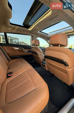 Седан BMW 7 Series 2017 в 