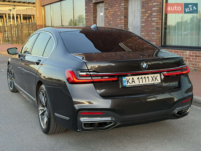 Седан BMW 7 Series 2016 в Києві