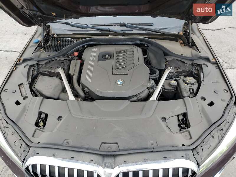 Седан BMW 7 Series 2019 в Львове