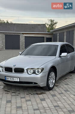 Седан BMW 7 Series 2003 в Березному