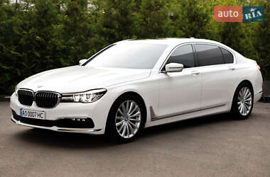 Седан BMW 7 Series 2016 в Ужгороде