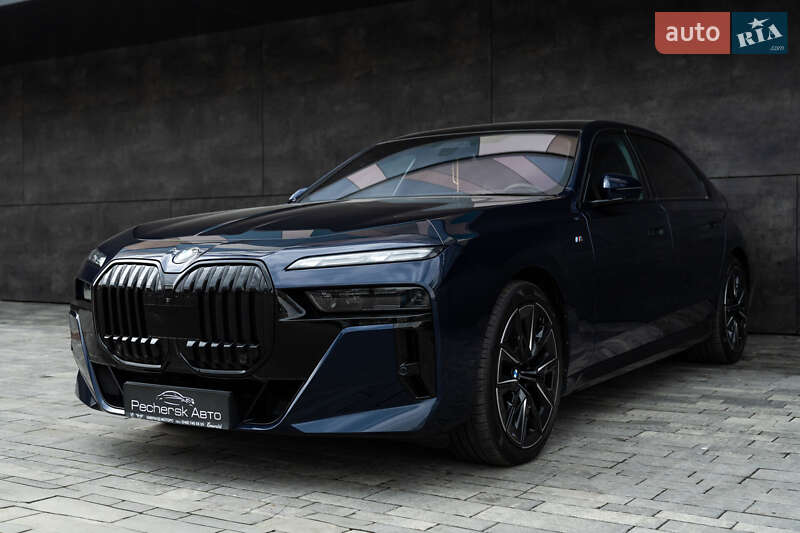 Седан BMW 7 Series 2023 в Киеве