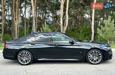 Седан BMW 7 Series 2022 в 