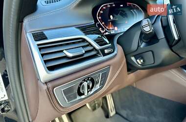 Седан BMW 7 Series 2022 в 