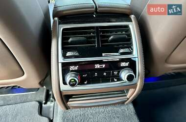 Седан BMW 7 Series 2022 в 
