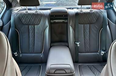 Седан BMW 7 Series 2022 в 