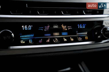 Седан BMW 7 Series 2021 в 
