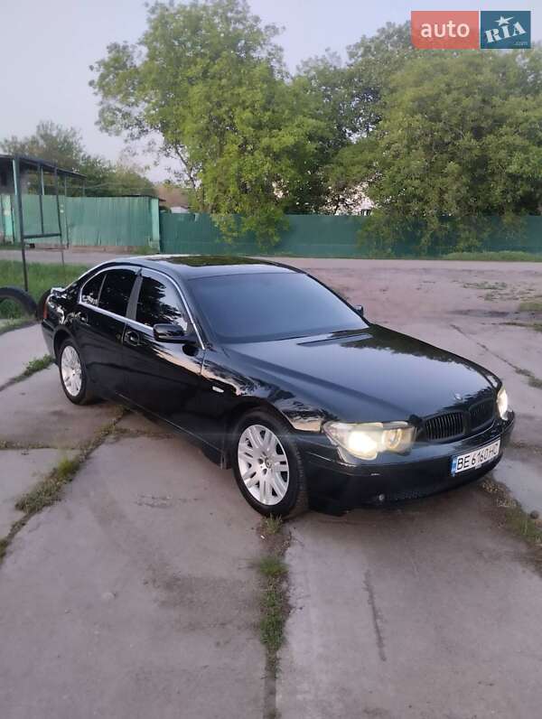 Седан BMW 7 Series 2002 в 