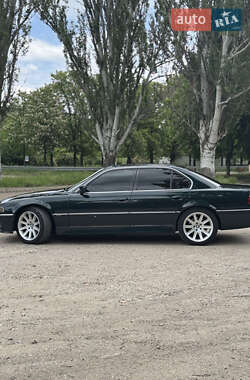 Седан BMW 7 Series 1997 в 