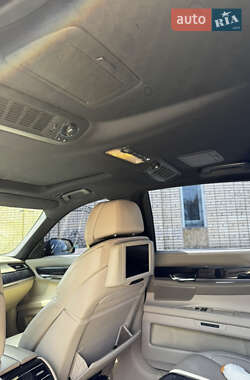 Седан BMW 7 Series 2008 в 