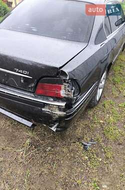 Седан BMW 7 Series 1994 в Дымере