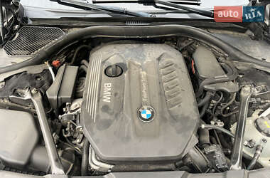 Седан BMW 7 Series 2016 в 