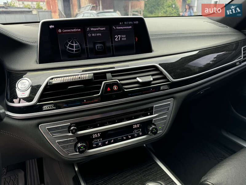 Седан BMW 7 Series 2016 в Львове фото 13 Седан BMW 7 Series 2016 в Львове