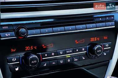 Седан BMW 7 Series 2010 в 