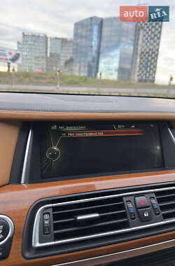 Седан BMW 7 Series 2012 в 
