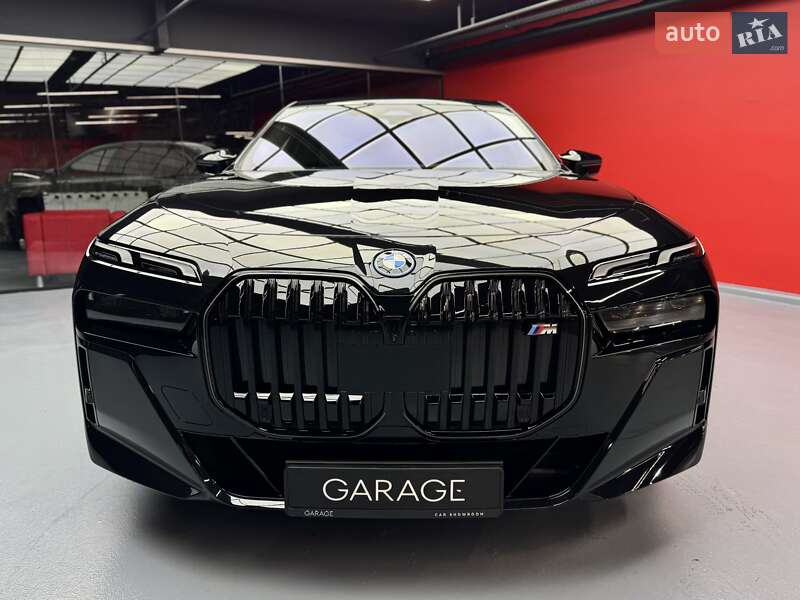 Седан BMW 7 Series 2024 в Києві