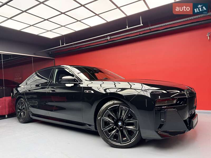 Седан BMW 7 Series 2024 в Києві