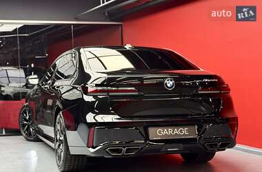 Седан BMW 7 Series 2024 в 
