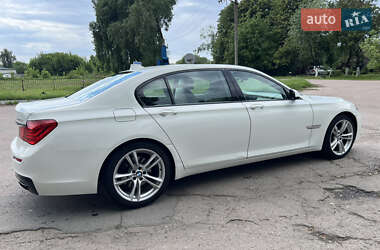 Седан BMW 7 Series 2011 в 