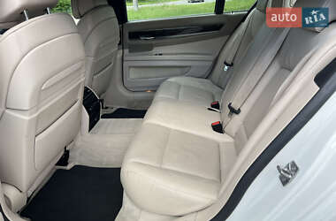 Седан BMW 7 Series 2011 в 