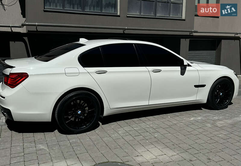 Седан BMW 7 Series 2012 в Івано-Франківську