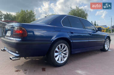 Седан BMW 7 Series 1999 в 