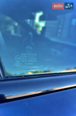 Седан BMW 7 Series 2010 в 