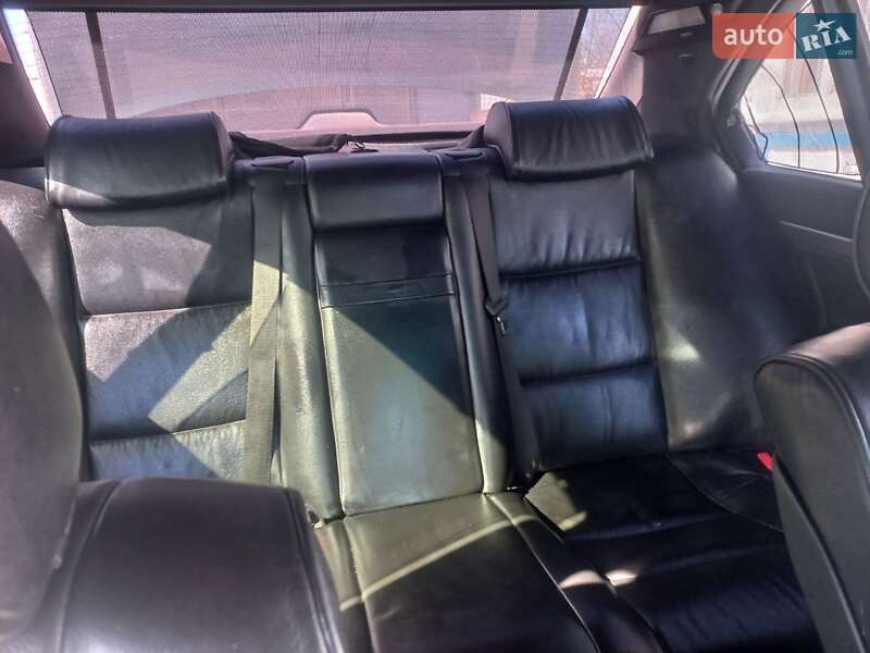 Седан BMW 7 Series 2000 в Умани