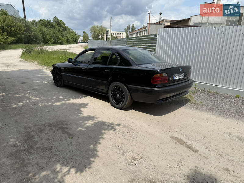 Седан BMW 7 Series 1996 в Тернополе