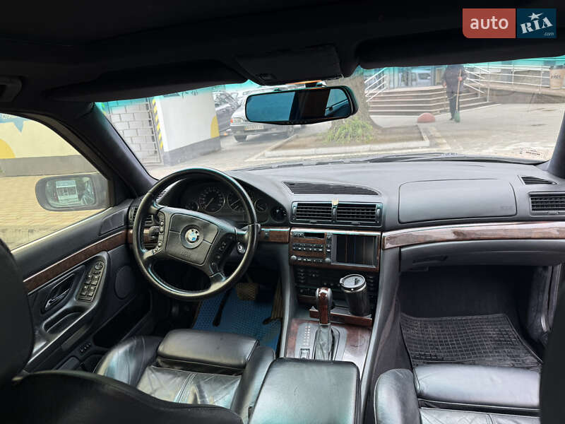 Седан BMW 7 Series 1996 в Тернополе