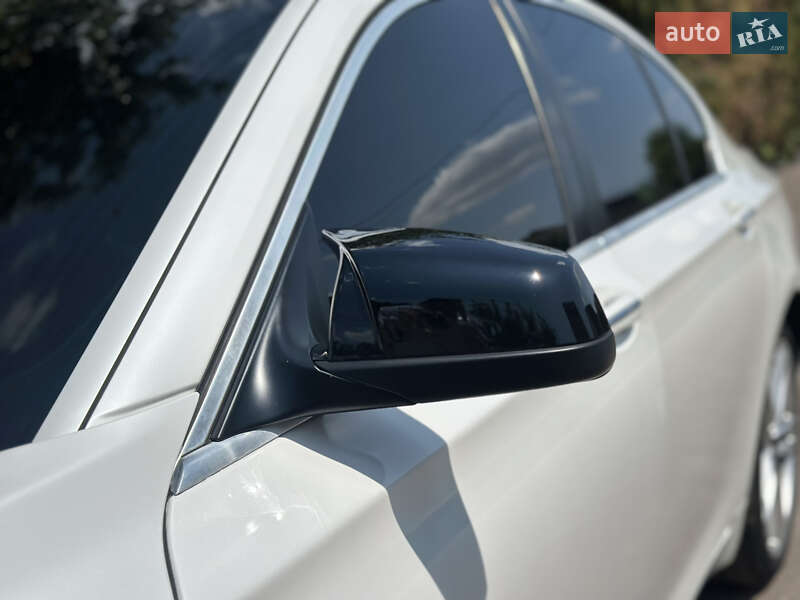 Седан BMW 7 Series 2010 в Миколаєві