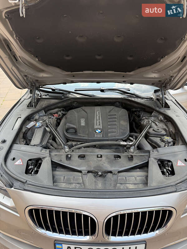 Седан BMW 7 Series 2014 в Києві