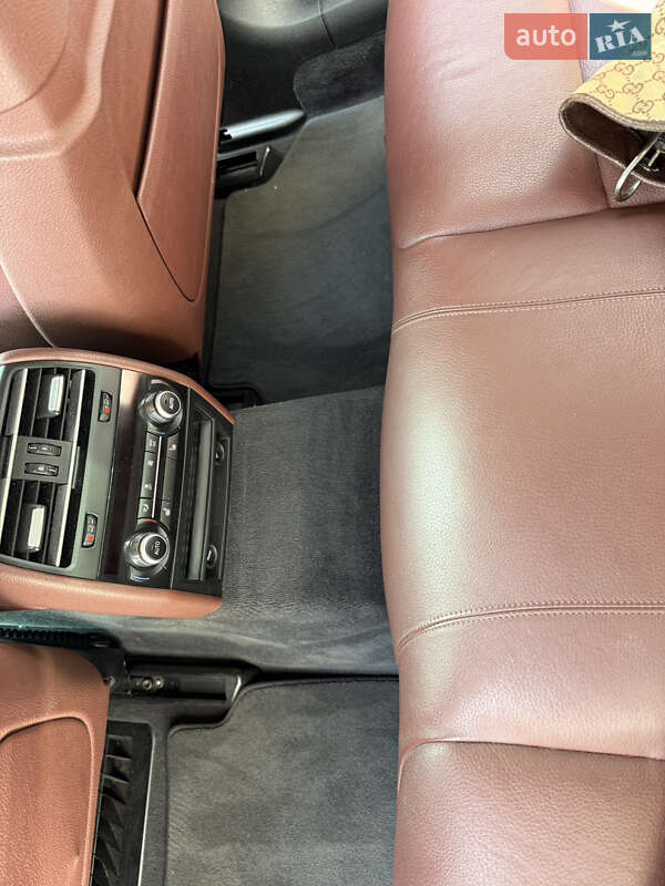 Седан BMW 7 Series 2014 в Києві