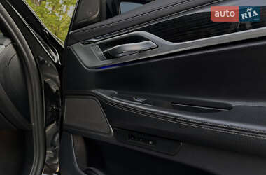 Седан BMW 7 Series 2019 в 