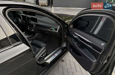 Седан BMW 7 Series 2019 в 