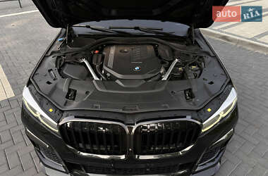 Седан BMW 7 Series 2019 в 