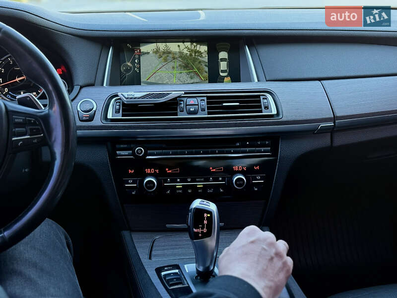 Седан BMW 7 Series 2013 в Луцке